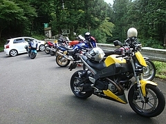 09.8.8buell_touring 6