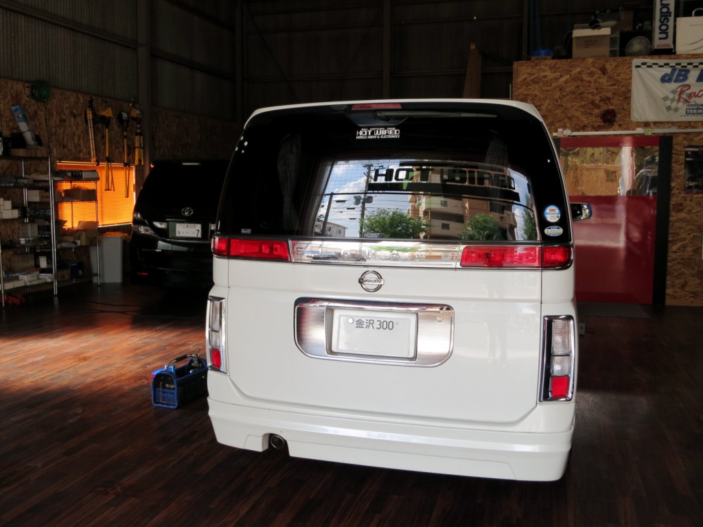 日産エルグランド