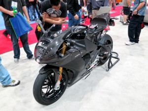 エリック ビューエルさんにお会いしました Mr Erik Buell 新型buell Ebr 1190rs Erik Buell Racing Hot Wired ホットワイヤード オフィシャルブログ Nagoya 052 Motoring