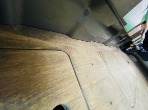 ハイラックス　タンドラ　ピックアップ　トラック　ベッド　荷台　引き出し　収納　カーゴ　スライド　スライダー　キャンパー　固定　小物収納　デッドスペース
