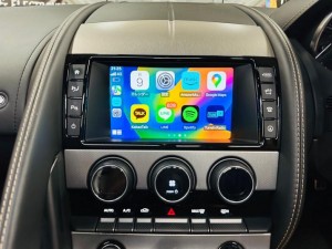 jaguar land rover ジャガー　ランドローバー　後付け　CarPlay ワイヤレス　カープレイ　ミラーリング　グーグルマップ　Youtube 動画再生　Android Auto アンドロイド　映像入力　インターフェース　avインターフェース iPhone HOT WIRED 名古屋　ホットワイヤード