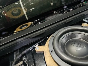 LEXUS レクサス　マークレビンソン　純正ナビ　スピーカー交換　リアドア　サラウンド　音質改善　音質向上　24スピーカー　MARK LEVINSON Audible Physics Mercury Car Audio ホットワイヤード