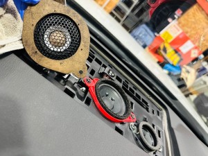 CX-5 CX-8 マツダ　純正　ボーズ　BOSE スピーカー交換　センタースピーカー　ツイーター　サブウーハー　デッドニング　位相　最適化　調音施工　BOSEサウンド ボーズサウンド HOT WIRED ホットワイヤード　名古屋　カーオーディオ専門店　音質改善　音質向上　Audible Physics Mercury Car Audio オーディブルフィジックス　マーキュリー　RAM2