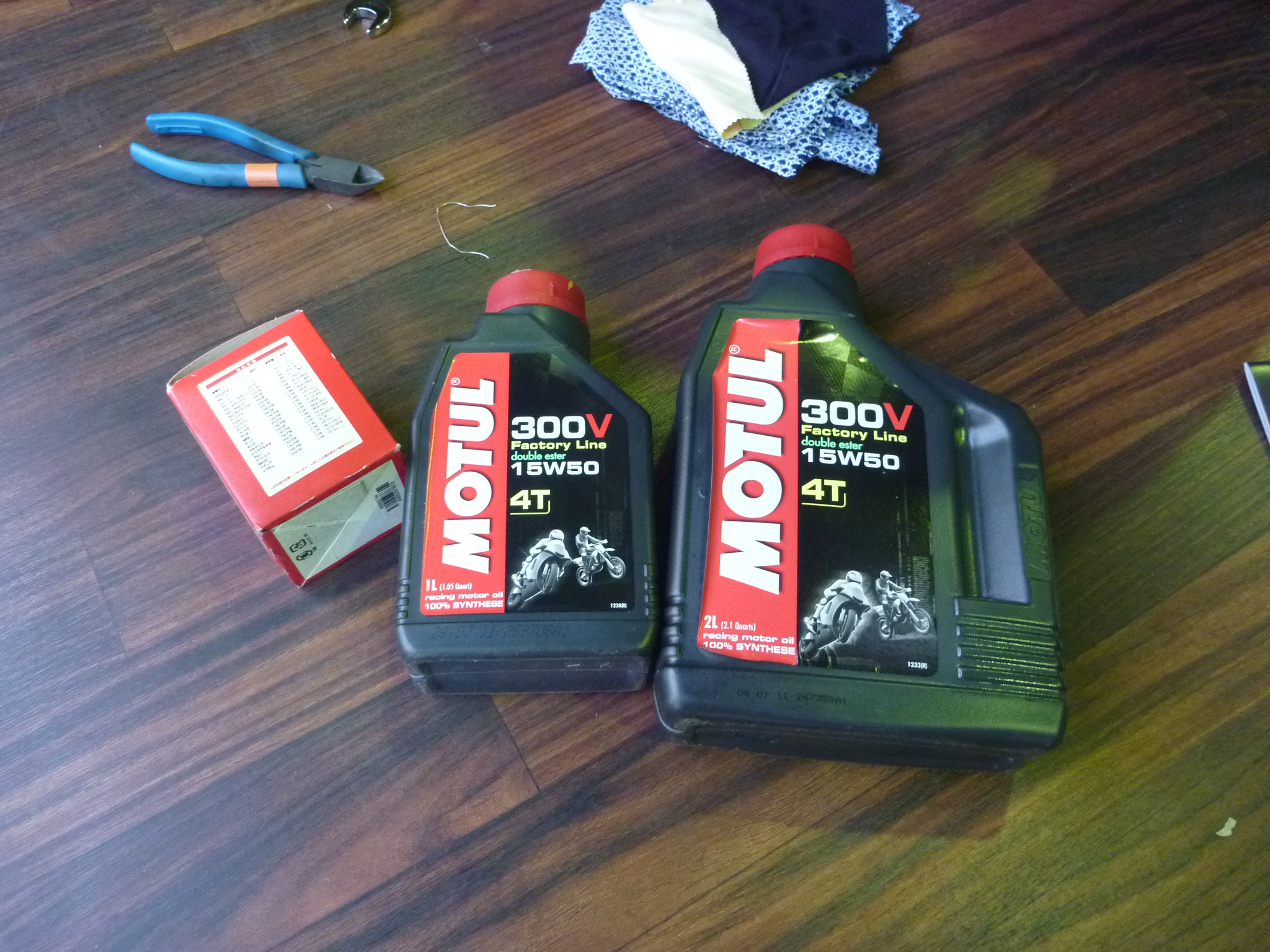 BUELL XB12S ビューエル　エンジンオイル交換　オイルフィルター交換　MOTUL 300V 15W-50