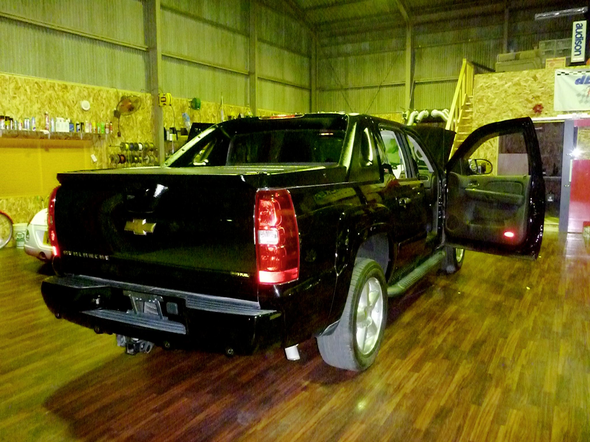 2010年式 GMC CHEVOROLET AVALANCHE　シボレー　アバランチ