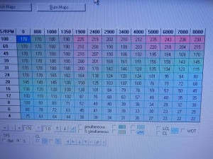 25124666_2186657257_244large