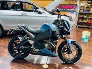 ビューエル　buell xb xb12s xb12scg xb9s xb12ss サイドカバー　カーボン　熱風　やけど　内股　排熱　通販　ホットワイヤード　メンテナンス