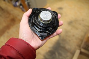 W222　純正ブルメスターのスピーカー交換