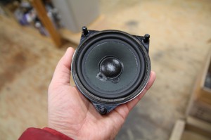 W222　純正ブルメスターのスピーカー交換