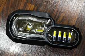 F800GS LEDヘッドライト