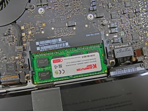 mac book pro メモリー交換