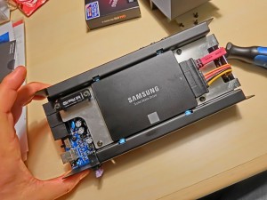 audison bit play hd ssd交換 500gb　メモリー交換