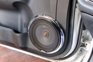 アクア スピーカー交換 mercury c62 ツイーター埋込　ホットワイヤード　アウターバッフル