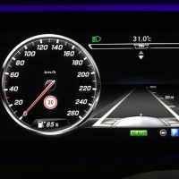 道路標識アシスト w222 コーディング