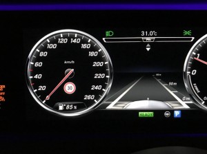 道路標識アシスト w222 コーディング
