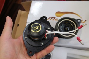 アクセラ 純正BOSE スピーカー交換　音質向上　9スピーカー　ボーズサウンド　ツイドラー交換　MERCURY