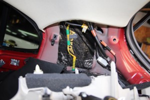 アクセラ 純正BOSE スピーカー交換　音質向上　9スピーカー　ボーズサウンド　サラウンド交換　MERCURY