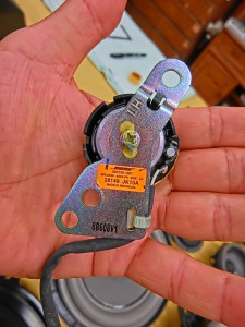 R35 GTR 純正BOSE ツイーター交換　スピーカー交換　ホットワイヤード　名古屋