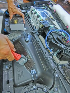 R35 GTR 純正BOSE ドアスピーカー交換　ツイーター交換　デッドニング　HOT WIRED 名古屋