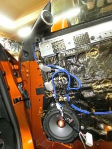 R35 GTR 純正BOSE ドアスピーカー交換　ツイーター交換　デッドニング　HOT WIRED 名古屋