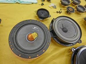 R35 GTR 純正BOSEサウンド　音質向上　スピーカー交換
