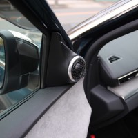 プジョー5008 スピーカー交換　音質向上　ツイーター埋込