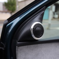プジョー5008 スピーカー交換　音質向上　ツイーター埋込