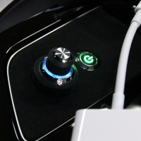 無接点充電マグネットiPhoneホルダ