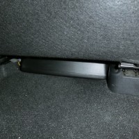 アクア　パワードウーハー取付　シート下　スピーカー交換