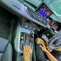 Audi A6 純正BOSEサウンド スピーカー交換