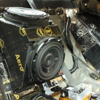 R35 GTR 純正BOSE サブウーハー交換の方法