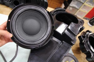AUDI 純正BOSE スピーカー交換 A6 A7 A8 Q5 Q6 Q7 Q8 音質向上　ホットワイヤード　HOT WIRED 名古屋