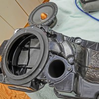 アウディ A6 純正BOSE スピーカー交換　HOT WIRED 名古屋
