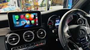 w253 w222 w205 glc 後付け　CarPlay カープレイ　w245 ベンツCクラス　Sクラス　Gクラス　GLA CLA GLC Android Auto Youtube ワイイヤレス　iPhone Bluetooth