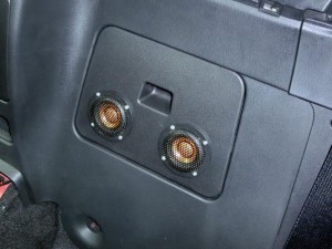 ND ロードスター　BOSE ヘッドレストスピーカー　シート内蔵　スピーカー　ヘッドレスト　内蔵　移設　小物入れ　フタ　HOT WIRED 名古屋