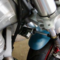 BUELL XB ステアリングダンパー　ステアリング　スタビライザー　ダンパー　ステダン　HOT WIRED