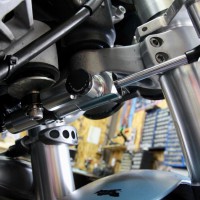 BUELL XB ステアリングダンパー　ステアリング　スタビライザー　ダンパー　ステダン　HOT WIRED