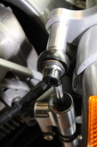 buell ビューエル ステアリングダンパー　ステアリングすたびらい　steering stabilizer damper xb12s diy mod