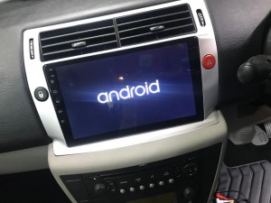 アンドロイドナビ　CarPlay AndroidAuto C4 シトロエン　マカン　ポルシェ