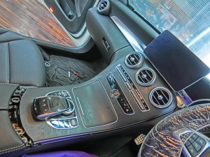 w205 w222 cクラス sクラス ntg5.0 CarPlay 後付け カープレイ AndroidAuto HOT WIRED 名古屋