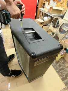 marshall 1960 キャビネット　２発化　クラプトン　バーチ材　バッフルボード　ダイポルギー　カスタム　グリルネット　HOT WIRED 名古屋　金属ハンドル