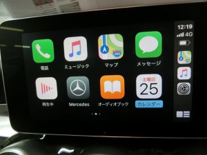 W205 BENZ ベンツ Cクラス 外部入力　有効化　コーディング　CarPlay インターフェース　ミラーリング　後付け　カープレイ