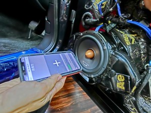 位相チェッカー　位相　最適化　ミッドベース　ウーハー　ドアスピーカー AUDI純正BOSE スピーカー交換　ドアスピーカー 交換　ツイーター交換　アウディ A8 A6 A5 A4 ウーハー　エンクロージャー　ANC