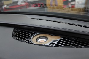 アウディ純正BOSE AUDI センタースピーカー 交換　音質向上　RAM2 Audible Physics