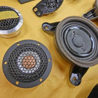 Audible Physics RAM2 ワイドレンジドライバー　ワイドレンジスピーカー 2Iインチ　M40 スコーカー AUDI純正BOSE スピーカー交換　ドアスピーカー 交換　ツイーター交換　アウディ A8 A6 A5 A4