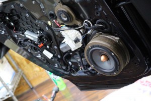 アウディ　audi 3wsy 純正bose スピーカー交換　スコーカー　ミッドレンジ　フルレンジ　Audible Physics ram2 bmw ベンツ