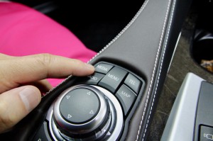 BMW NBT ワイヤレス　CarPlay ミラーリング ミラーリンク カープレイ 後付け　インターフェース グーグル F04 F06 M6 F10 F15 F30 F32