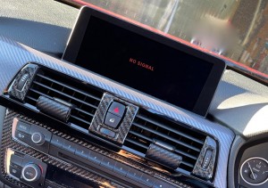 BMW 純正ナビ　修理 CIC NBT NO SIGNAL ブラックアウト　再起動　起動しない