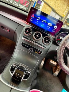 W205 後付けモニター　タッチパネル　10.25インチ 12.3インチ アンドロイド　CarPlay ナビ交換　ミラーリング　アンドロイドナビ　ANDROID 