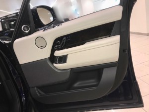 ディスカバリー　ディフェンダー　メリディアン　スピーカー交換　音質向上　純正ナビ　ワイヤレスCarPlay 愛知県